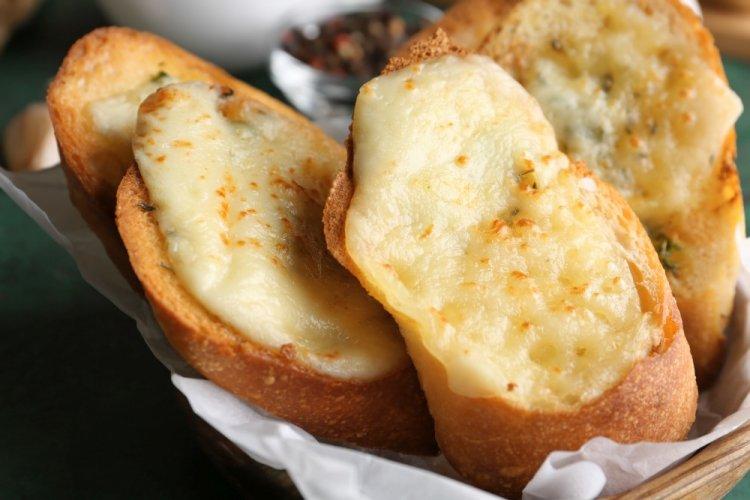 Cheese Croutons in the Air Fryer