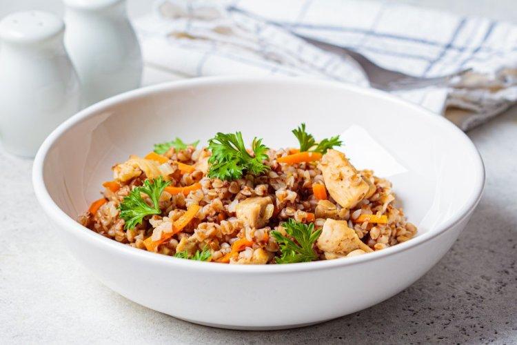 Buckwheat with Chicken in an Air Fryer