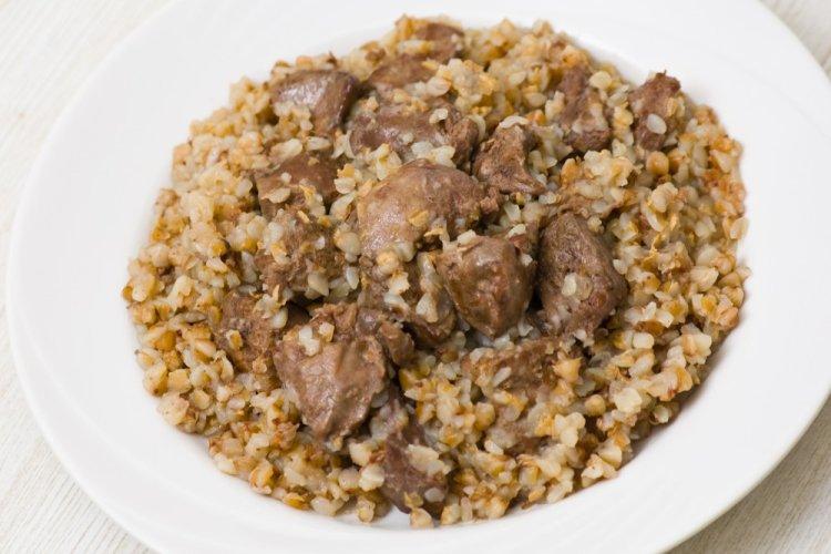 Buckwheat with Chicken Liver in an Air Fryer
