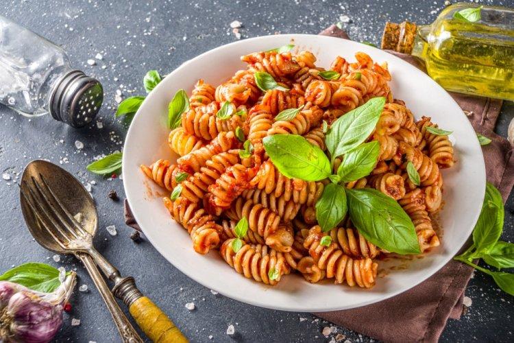 Air Fryer Baked Pasta with Tomatoes