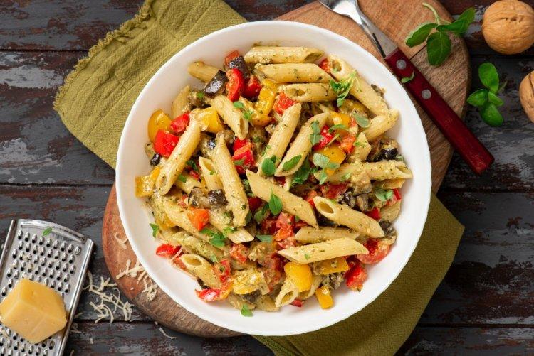 Air Fryer Pasta with Vegetables