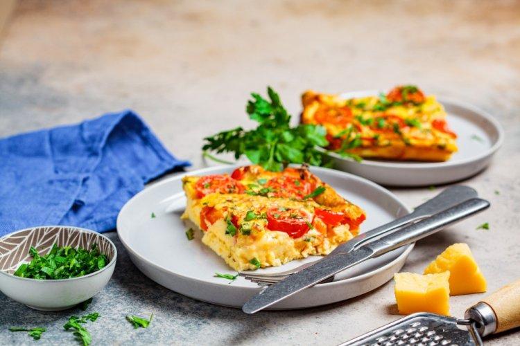 Baked Omelet with Cheese and Vegetables