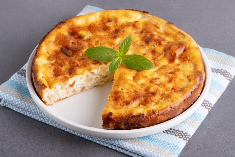 Cottage Cheese Casserole with Apple