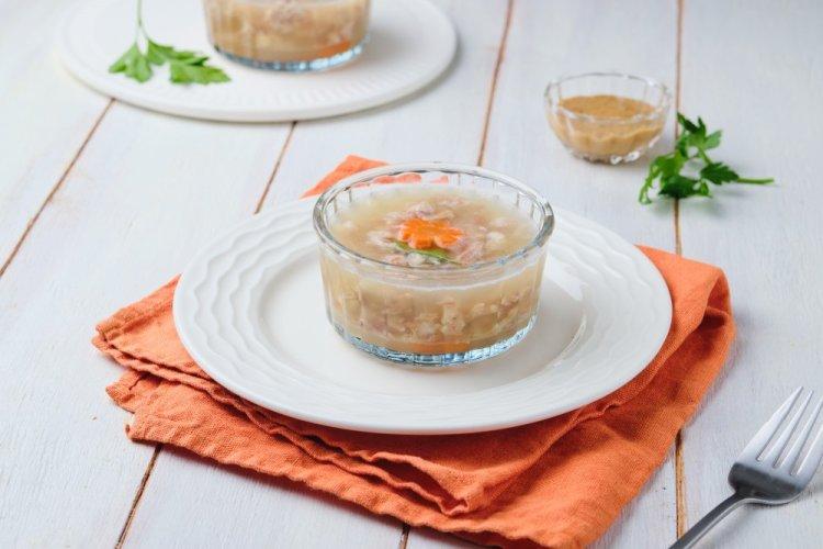 Classic Chicken Feet Aspic