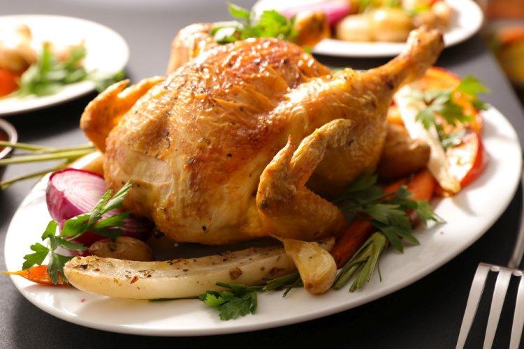Chicken with Garlic and Paprika in an Air Fryer