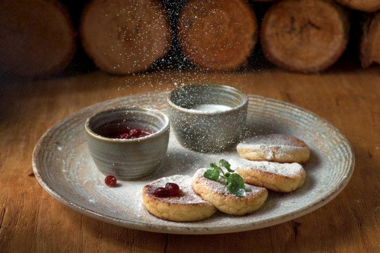 Baked Tofu Syrniki with Apple