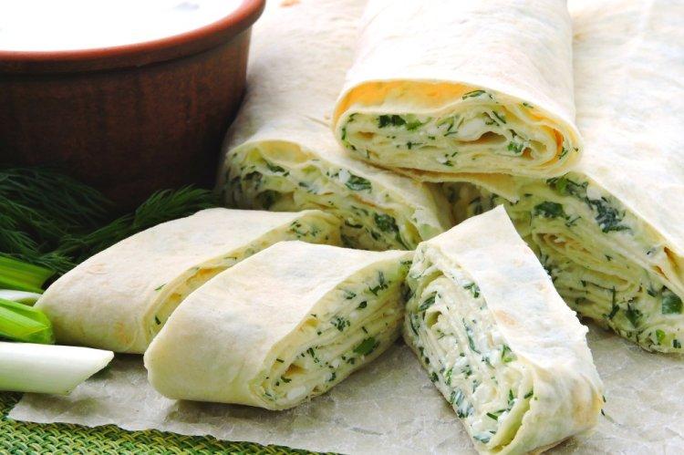 Lavash with Cottage Cheese and Herbs