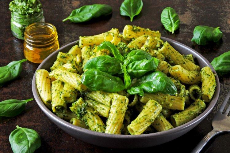 Basil Pesto Sauce for Pasta