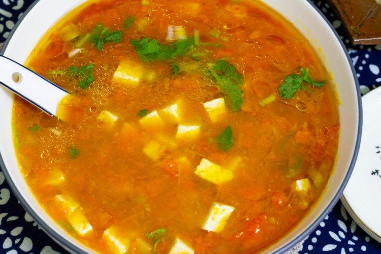Tomato Soup with Tofu