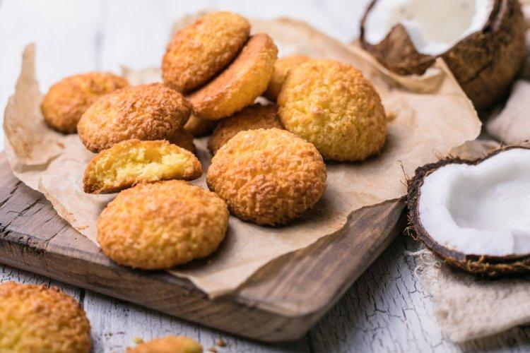 Kefir Coconut Cookies