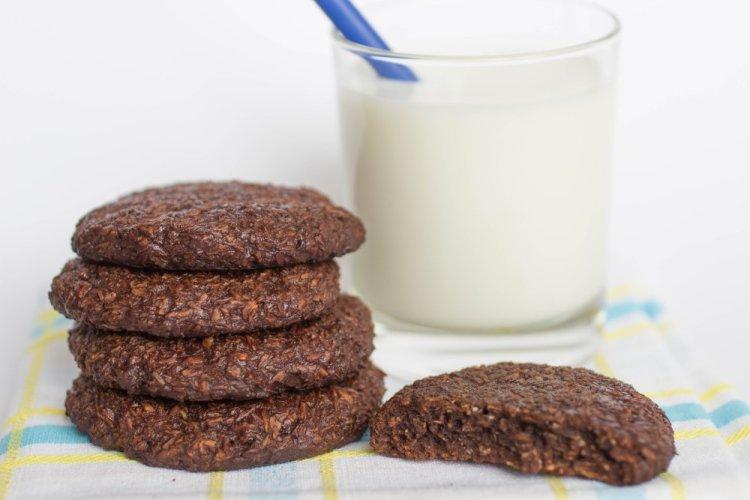 Coconut and Chocolate Cookies