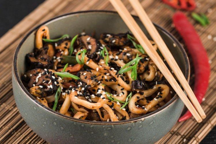Calamares con champiñones y ajo