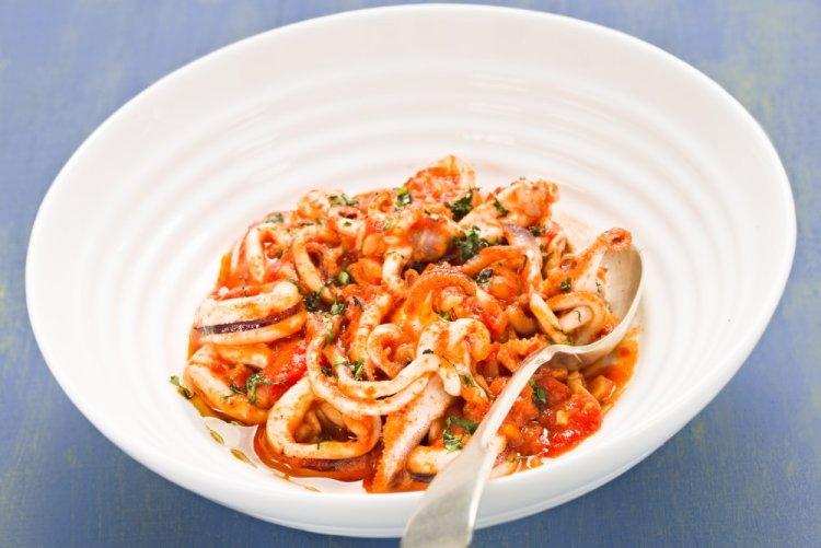 Squid in Creamy Tomato Sauce