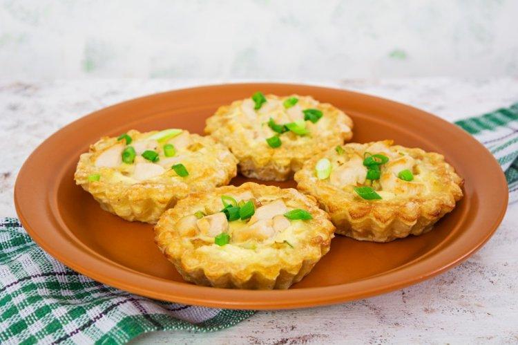 Chicken and Pineapple Tartlets Baked in an Air Fryer