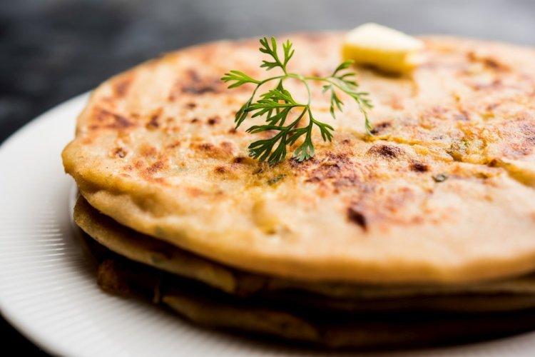 Flatbreads with Minced Meat, Tomatoes, and Herbs
