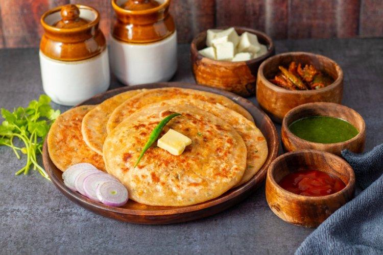 Cheesy Flatbreads with Minced Meat