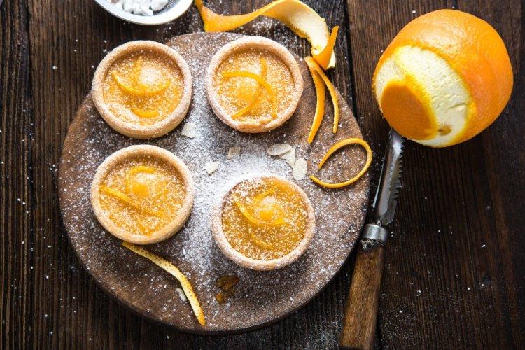 Crema de naranja con ralladura para tartaletas