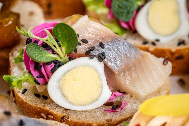 Bruschetta with Herring and Egg