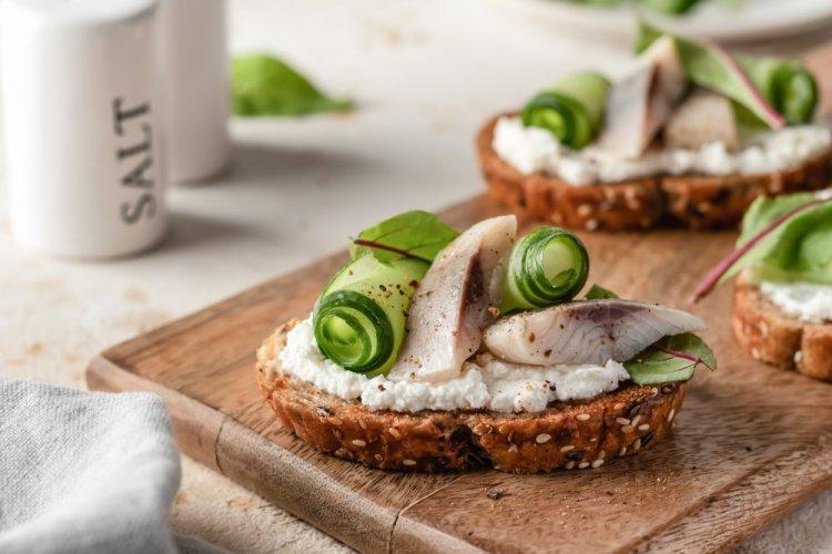 Bruschetta with Herring, Cucumber, and Cream Cheese