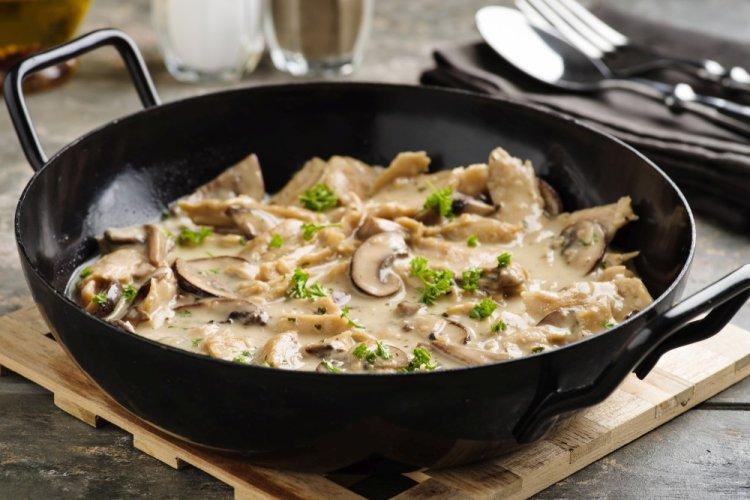 Carne de soja con champiñones