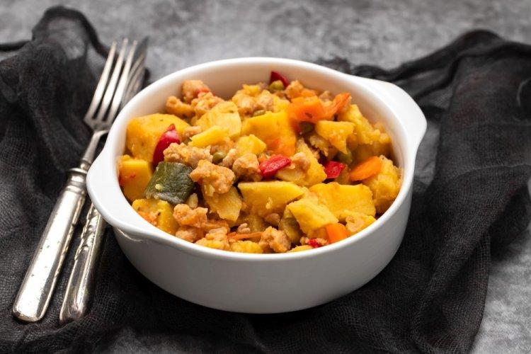 Carne de soja con verduras al horno