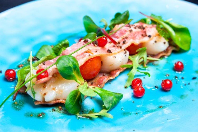 Scallop and Bacon Salad