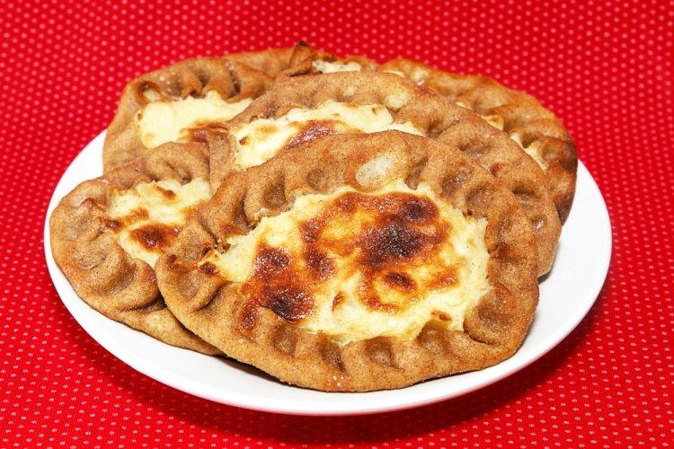 Kalitki de Carelia con bayas