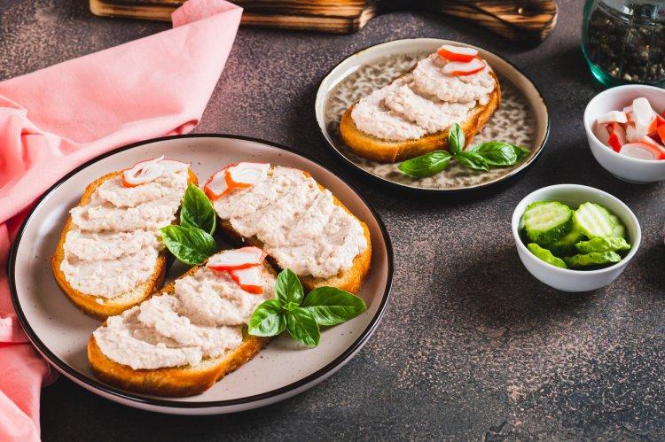 Crab Stick Bruschetta: 8 Quick and Easy Recipes