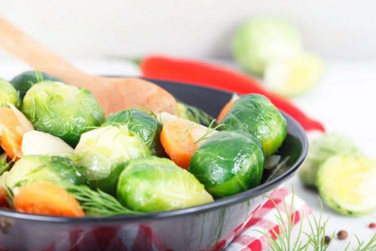 Brussels Sprouts with Vegetables in an Air Fryer