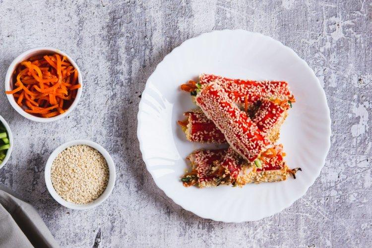 Chips de surimi glaseados con soja en freidora de aire