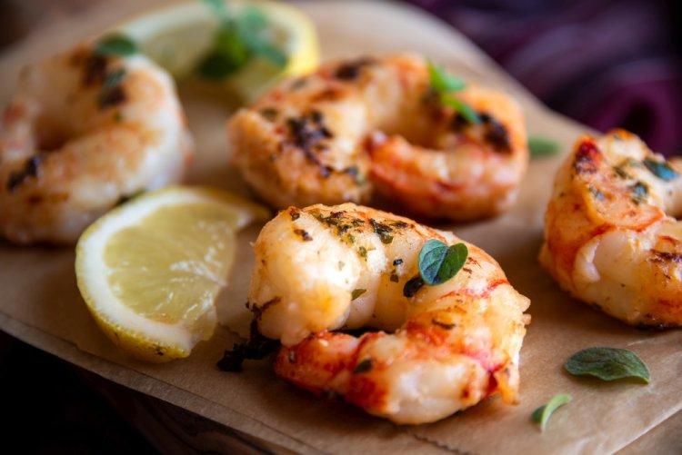 Air Fryer Shrimp in Garlic-Lemon Marinade