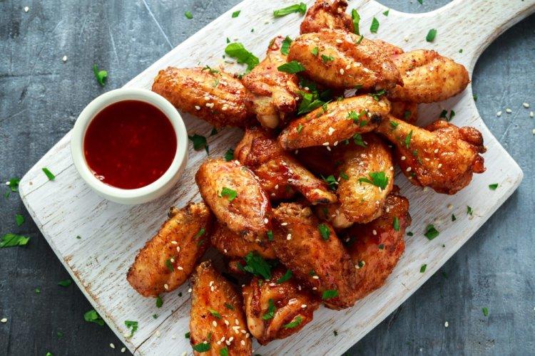 Crispy Chicken Wings in an Air Fryer