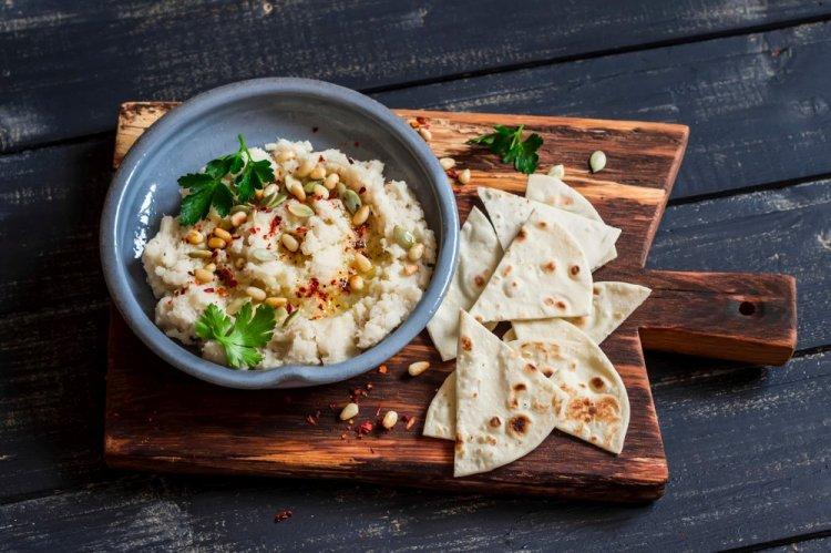 Cauliflower Hummus
