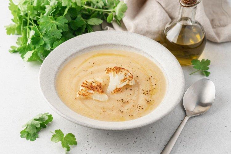 Healthy Cauliflower Cream Soup