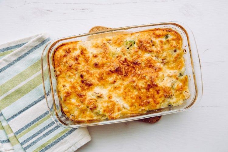 Healthy Baked Broccoli and Zucchini Casserole