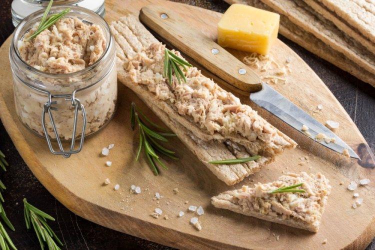 Paté saludable de atún enlatado