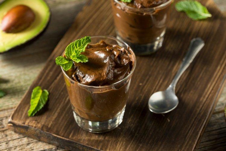 Healthy Chocolate Avocado Mousse