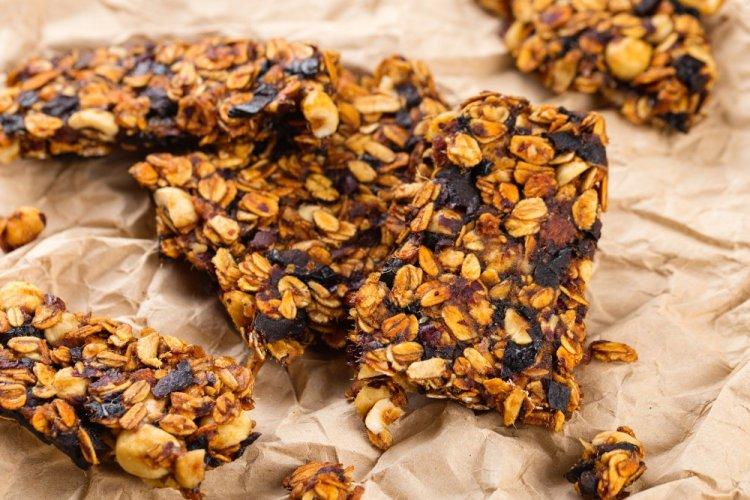 Corn Flake and Jam Granola Bars