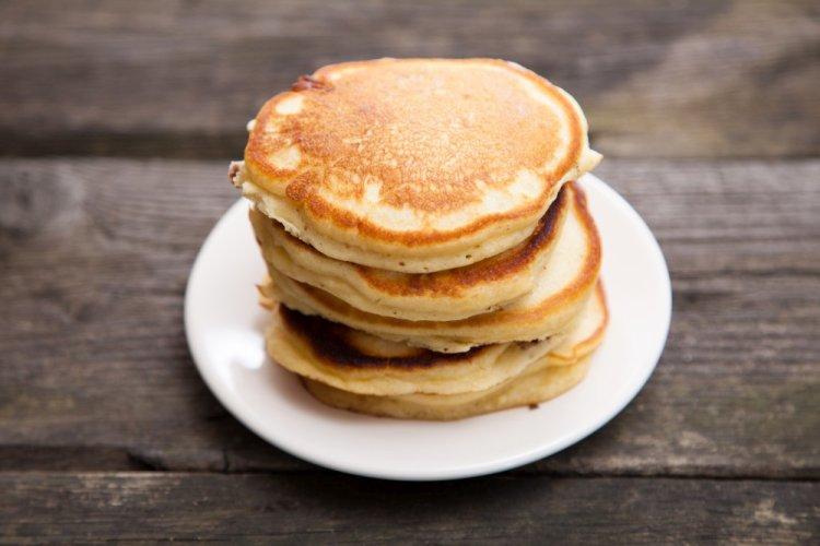 Cottage Cheese Pancakes with Eggs
