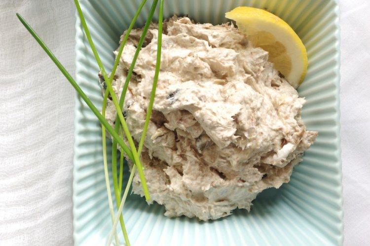 Paté de espadines y frijoles