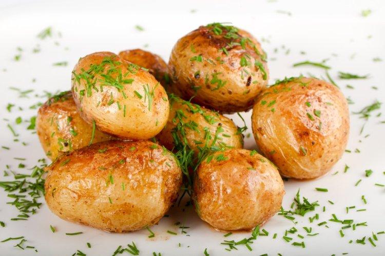 New Potatoes Baked in Foil on the Grill
