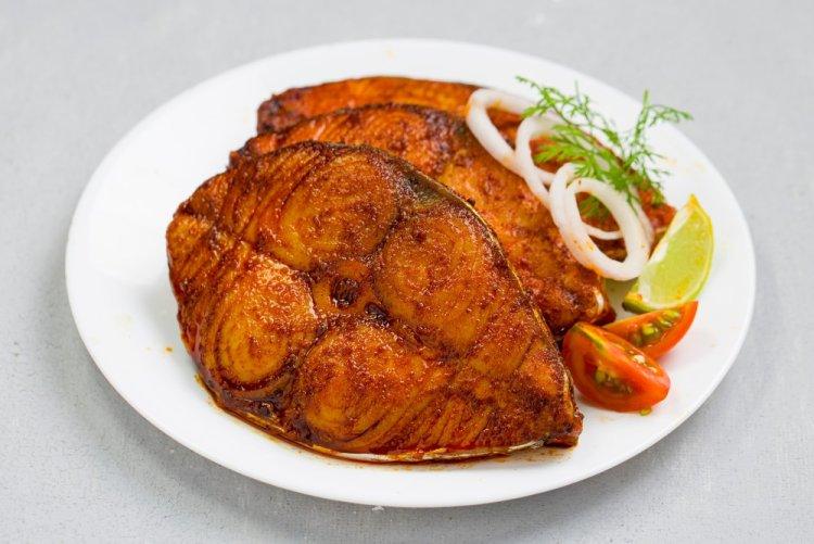 Mackerel in Tomato with Paprika on the Grill