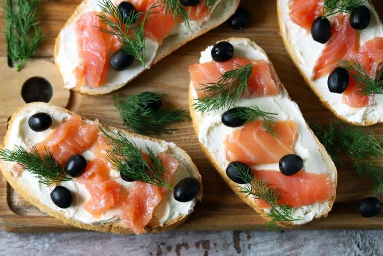 Red Fish, Olive, and Cream Cheese Sandwiches