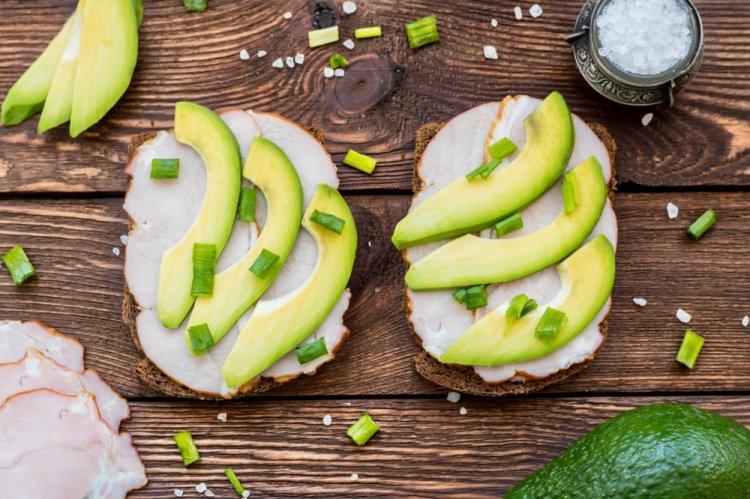 Avocado and Ham Sandwiches