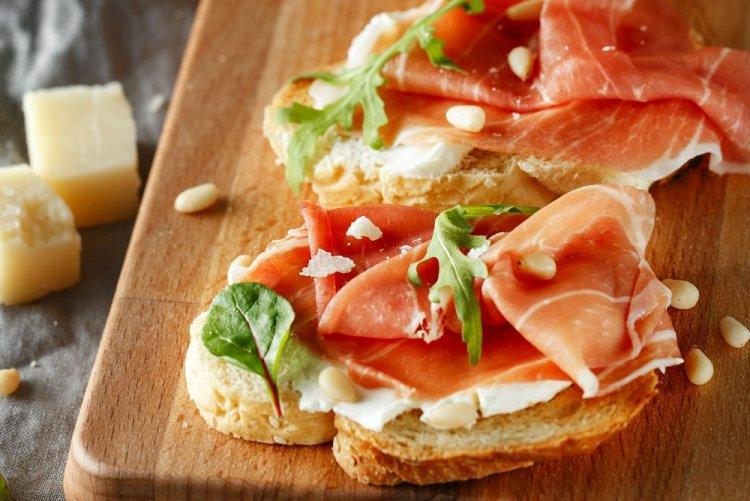 Cream Cheese, Ham, and Walnut Sandwiches
