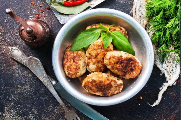 Healthy Squid Cutlets with Oat Bran