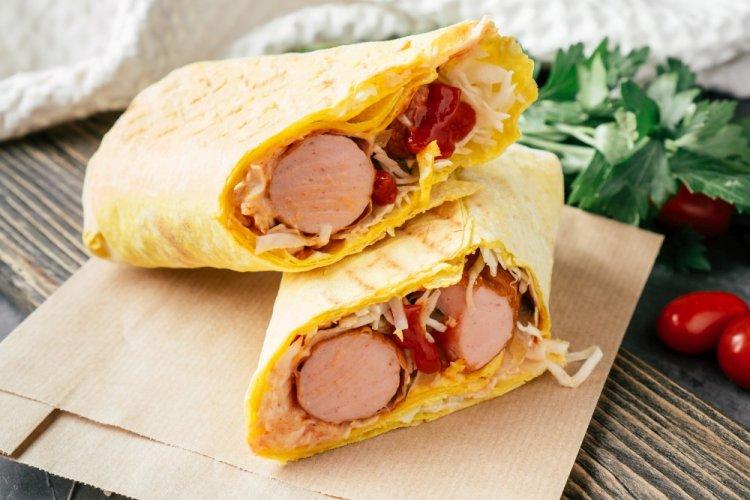 Sausages in Lavash with Cabbage and Cucumbers