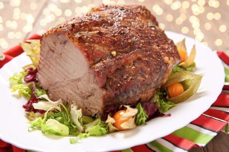 Baked Pork Neck (Buzhenina) in a Roasting Bag