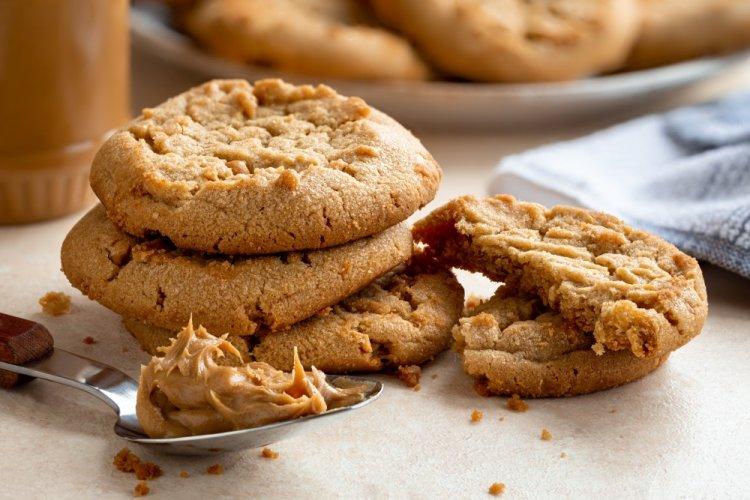 Banana and Peanut Butter Cookies