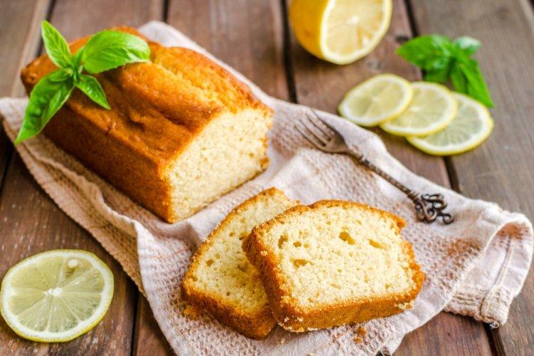 Lemon Muffin in the Oven